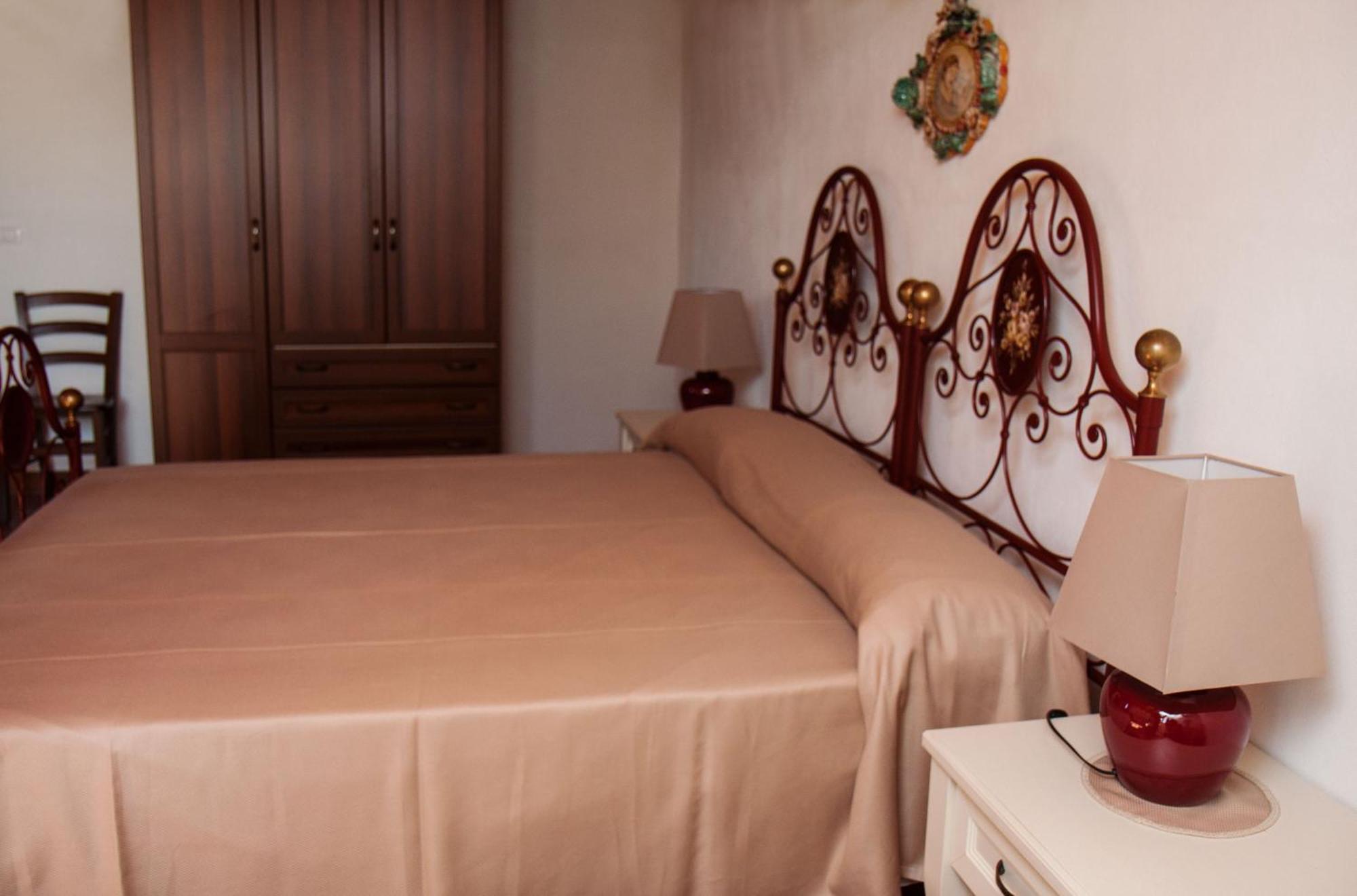 Serravalle Relais & Country Villa With Private Pool - Esclusive Use Киарамонте Гулфи Екстериор снимка