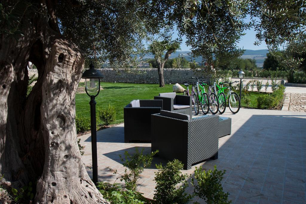 Serravalle Relais & Country Villa With Private Pool - Esclusive Use Киарамонте Гулфи Стая снимка