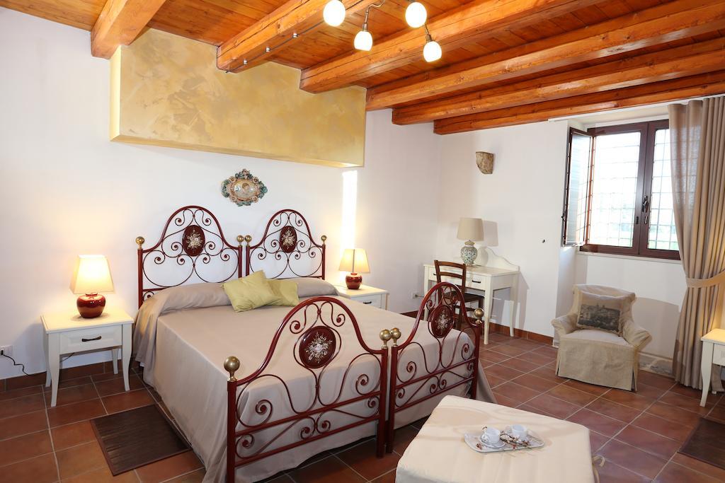 Serravalle Relais & Country Villa With Private Pool - Esclusive Use Киарамонте Гулфи Екстериор снимка