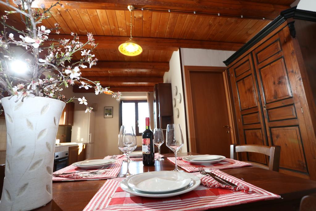 Serravalle Relais & Country Villa With Private Pool - Esclusive Use Киарамонте Гулфи Стая снимка