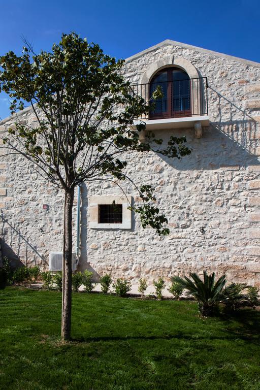 Serravalle Relais & Country Villa With Private Pool - Esclusive Use Киарамонте Гулфи Екстериор снимка